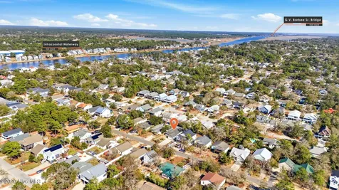 132 NE 32nd Street Oak Island NC 28465