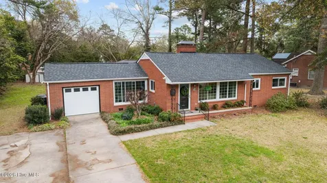 1303 West Road Kinston NC 28501