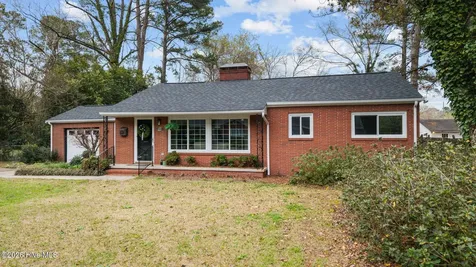 1303 West Road Kinston NC 28501