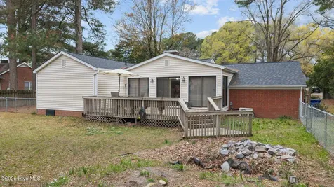 1303 West Road Kinston NC 28501