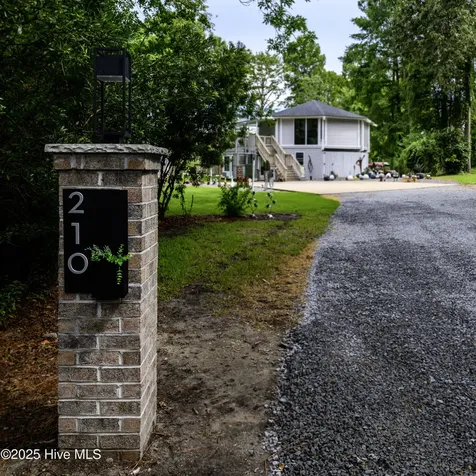 210 Gangplank Road New Bern NC 28562