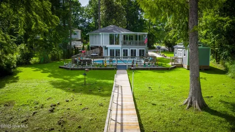 210 Gangplank Road New Bern NC 28562