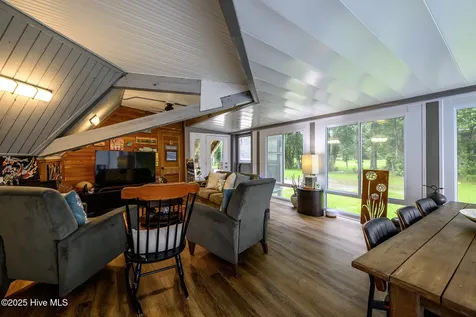 210 Gangplank Road New Bern NC 28562