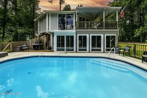 210 Gangplank Road New Bern NC 28562