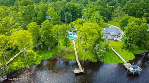 210 Gangplank Road New Bern NC 28562