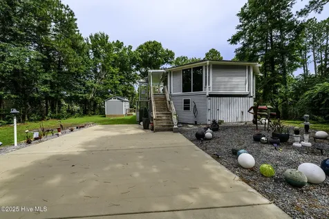 210 Gangplank Road New Bern NC 28562