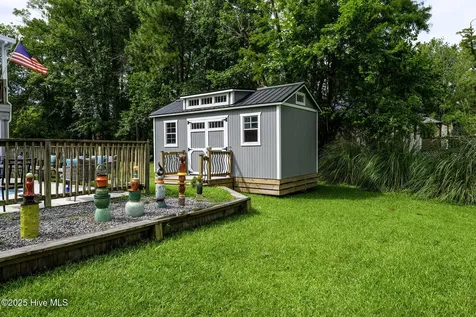 210 Gangplank Road New Bern NC 28562