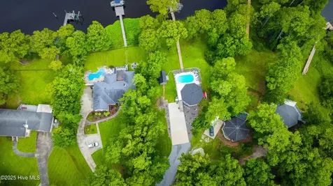 210 Gangplank Road New Bern NC 28562