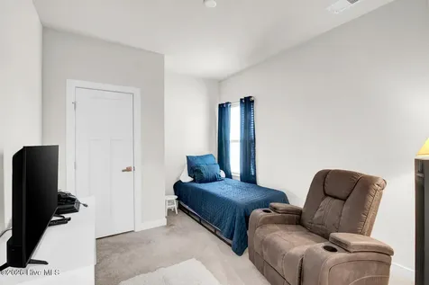 214 Garland Street Moyock NC 27958