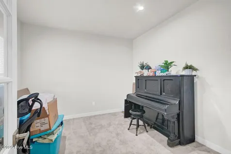 214 Garland Street Moyock NC 27958