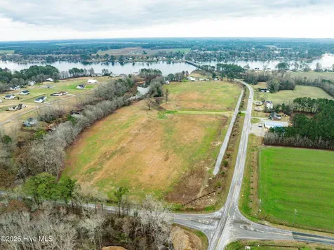 0 Nc 92 Highway E Bath NC 27808