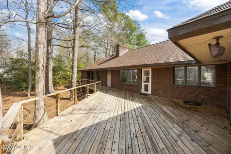 2875 Drake Mallard Drive Grimesland NC 27837