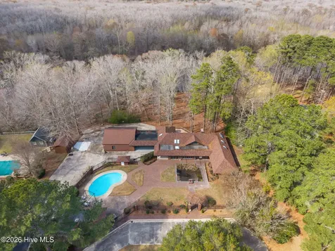 2875 Drake Mallard Drive Grimesland NC 27837