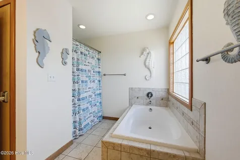 767 Gulfstream Court Corolla NC 27927