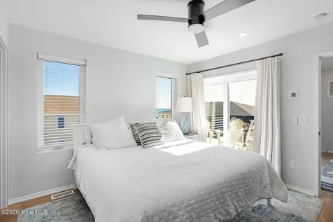 8 E Columbia Street E Wrightsville Beach NC 28480