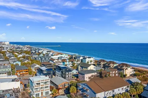 8 E Columbia Street E Wrightsville Beach NC 28480