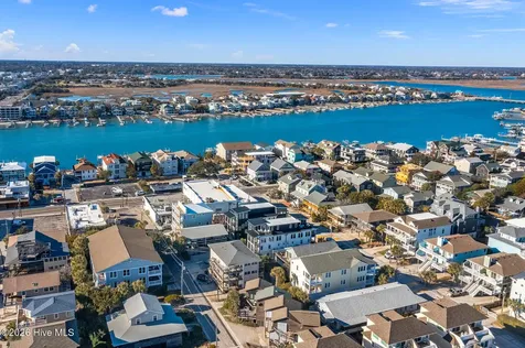 8 E Columbia Street E Wrightsville Beach NC 28480