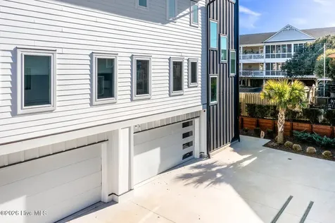 8 E Columbia Street E Wrightsville Beach NC 28480
