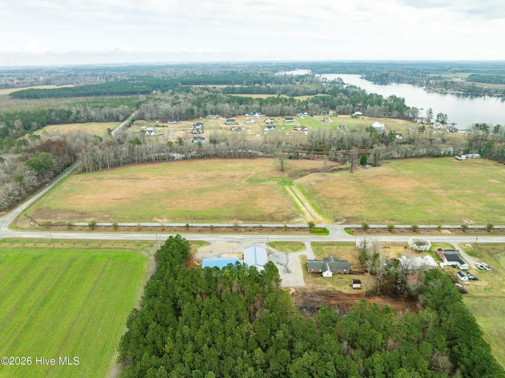 0 Nc 92 Highway E Bath NC 27808