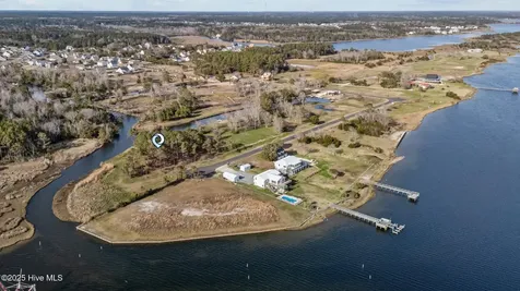 246 Bethea Street Holly Ridge NC 28445
