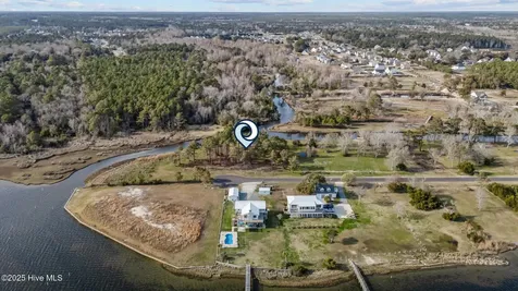 246 Bethea Street Holly Ridge NC 28445