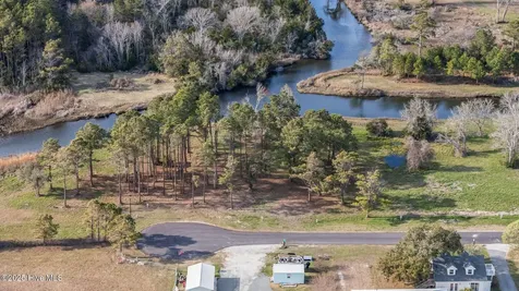246 Bethea Street Holly Ridge NC 28445