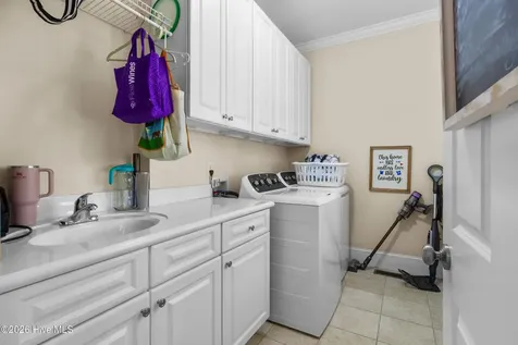 1502 Zurich Place New Bern NC 28562