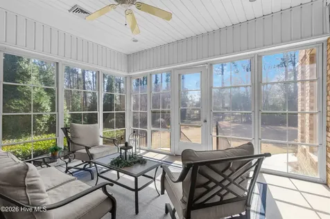 1502 Zurich Place New Bern NC 28562