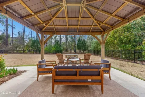1502 Zurich Place New Bern NC 28562