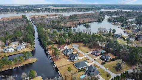 1502 Zurich Place New Bern NC 28562