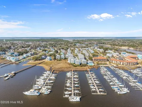 109 Green Turtle Lane Carolina Beach NC 28428