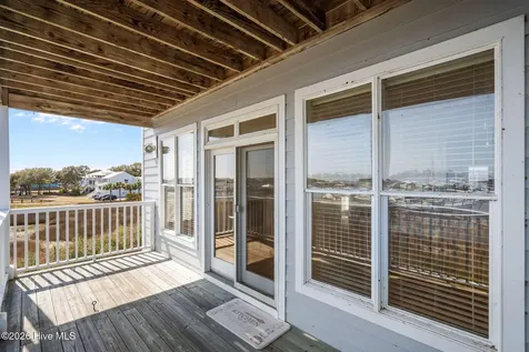 109 Green Turtle Lane Carolina Beach NC 28428