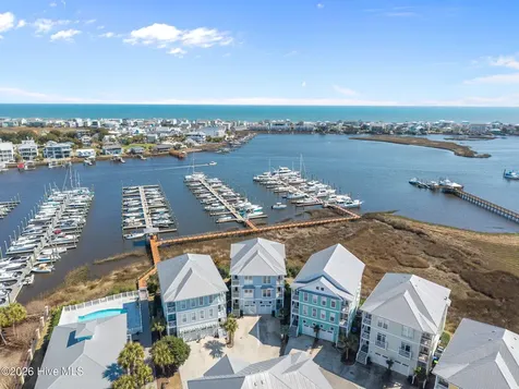 109 Green Turtle Lane Carolina Beach NC 28428