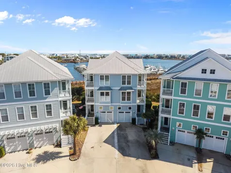109 Green Turtle Lane Carolina Beach NC 28428