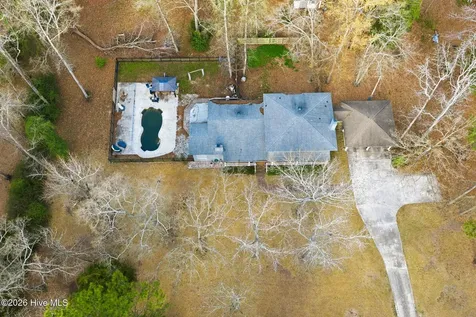 1203 Turnpike Road Laurinburg NC 28352