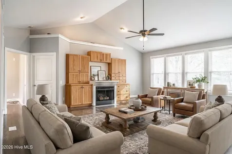 147 Shady Wood Court West End NC 27376