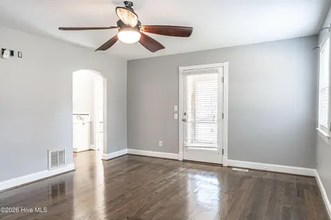147 Shady Wood Court West End NC 27376