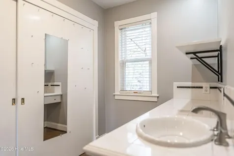 147 Shady Wood Court West End NC 27376