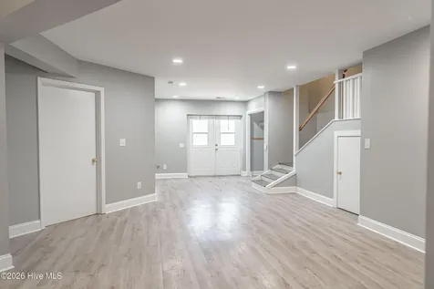 147 Shady Wood Court West End NC 27376