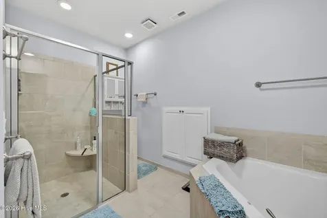 637 Jenoa Drive Castle Hayne NC 28429