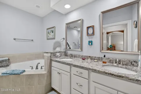 637 Jenoa Drive Castle Hayne NC 28429