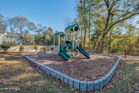 637 Jenoa Drive Castle Hayne NC 28429