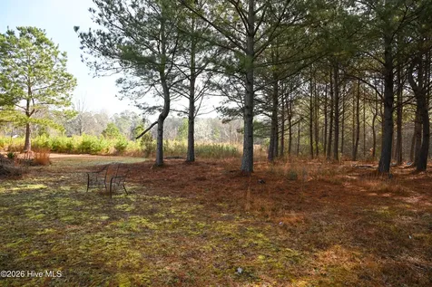 908 W 6th Street Tabor City NC 28463