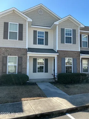 407 Falls Cove Jacksonville NC 28546