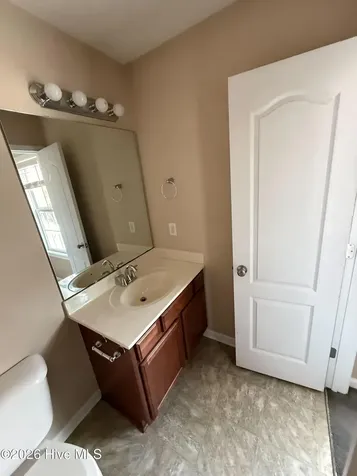 407 Falls Cove Jacksonville NC 28546