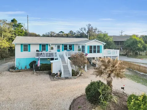 6815 Canal Drive Emerald Isle NC 28594