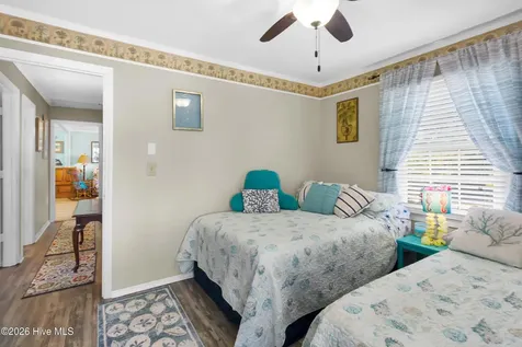 6815 Canal Drive Emerald Isle NC 28594