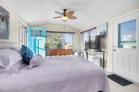 6815 Canal Drive Emerald Isle NC 28594