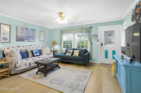 6815 Canal Drive Emerald Isle NC 28594