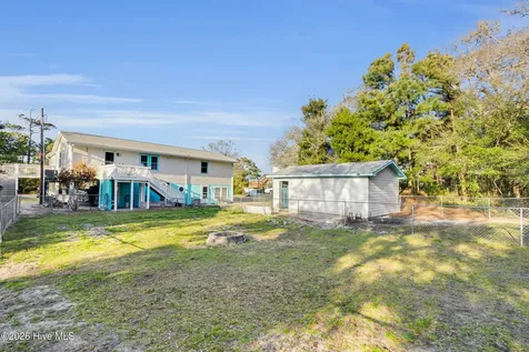 6815 Canal Drive Emerald Isle NC 28594